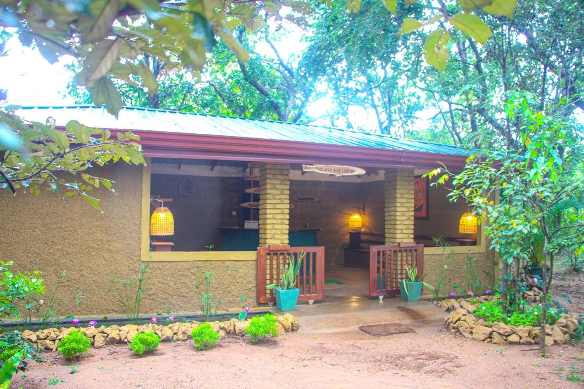 Lotus Eco Villa Sigiriya Buitenkant foto